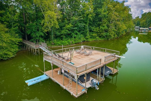 4042 Rocky Ridge Rd, Rock Island, TN 38581