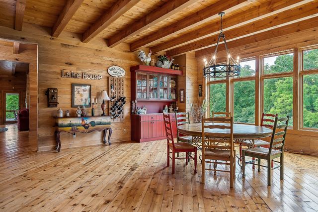 4042 Rocky Ridge Rd, Rock Island, TN 38581