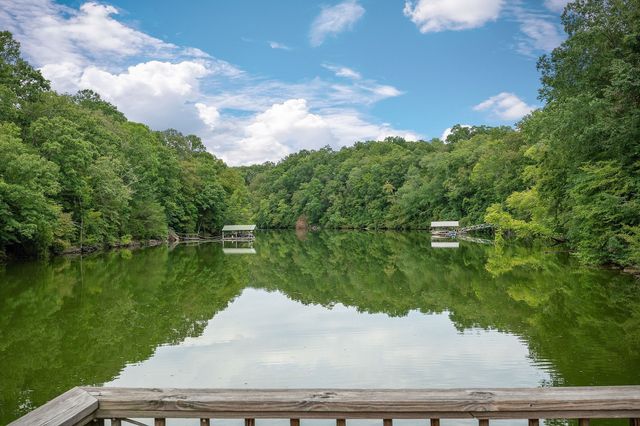 4042 Rocky Ridge Rd, Rock Island, TN 38581