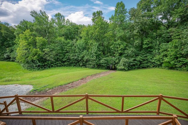 4042 Rocky Ridge Rd, Rock Island, TN 38581