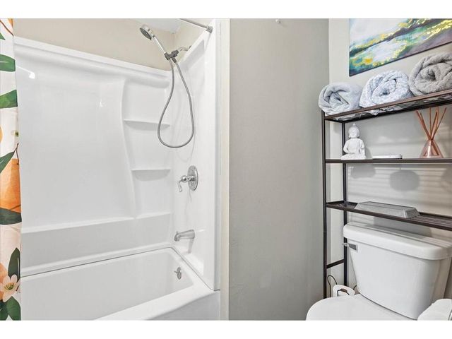 440 Brainerd Avenue, Saint Paul, MN 55130