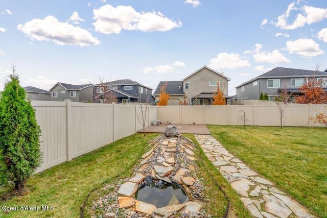 2067 W ALSEA LOOP, Post Falls, ID 83854