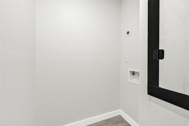 10003 Valley Wind Drive, Houston, TX 77078