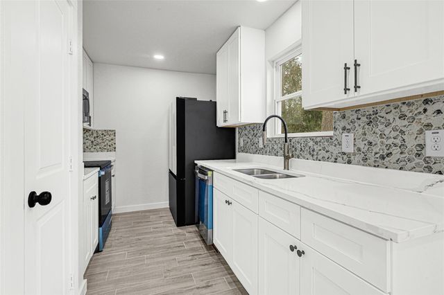 10003 Valley Wind Drive, Houston, TX 77078