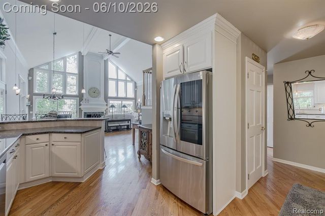 4780 Hillcrest Drive, Clarkston, MI 48346