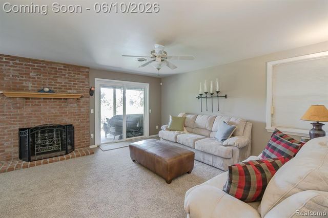 4780 Hillcrest Drive, Clarkston, MI 48346