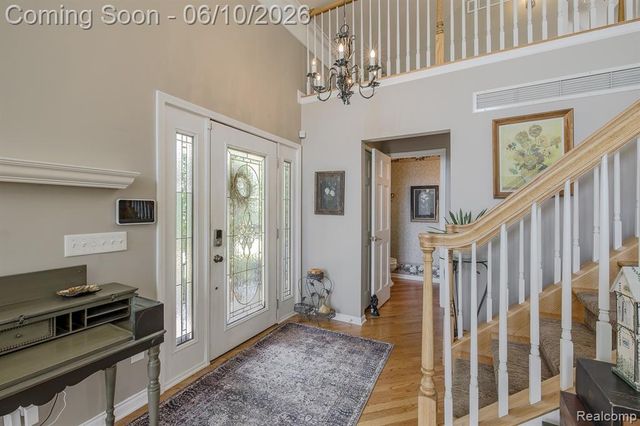 4780 Hillcrest Drive, Clarkston, MI 48346