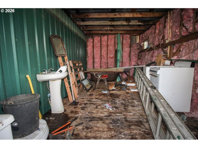 872 E BRIDGE St, Vernonia, OR 97064