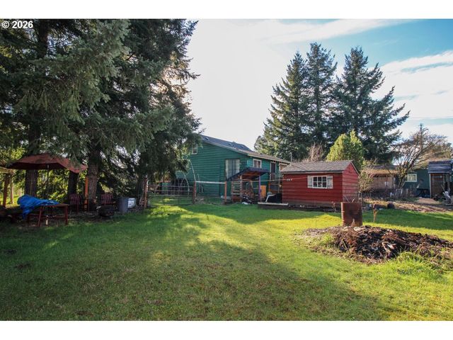 872 E BRIDGE St, Vernonia, OR 97064