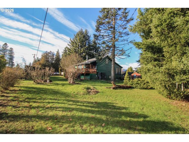 872 E BRIDGE St, Vernonia, OR 97064