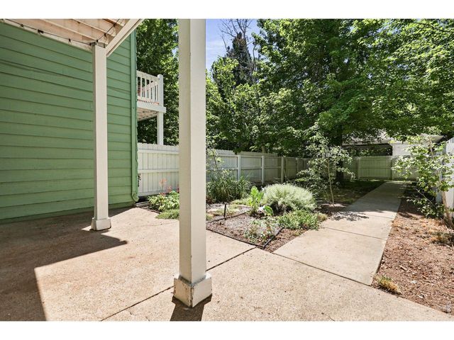 3517 Broadway St E, Boulder, CO 80304