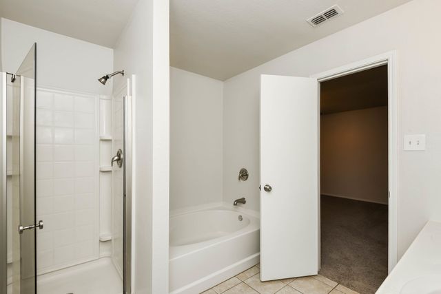 1132 Boxwood Drive, Crowley, TX 76036