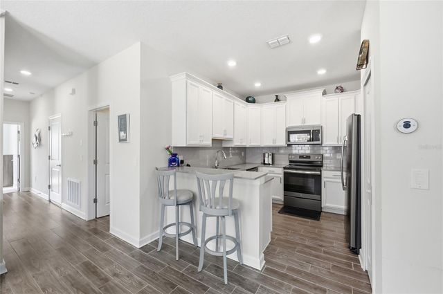 2872 ATTWATER LOOP, Winter Haven, FL 33884