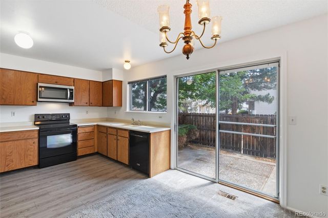 4231 S Mobile Circle B, Aurora, CO 80013