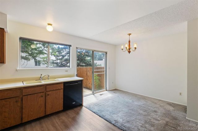 4231 S Mobile Circle B, Aurora, CO 80013
