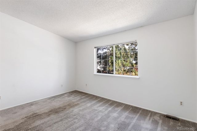 4231 S Mobile Circle B, Aurora, CO 80013