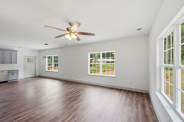 2602 S Dixie Hwy, Dalton, GA 30720