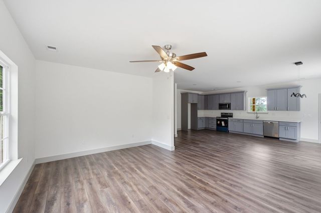 2602 S Dixie Hwy, Dalton, GA 30720