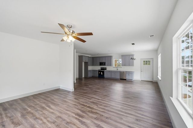 2602 S Dixie Hwy, Dalton, GA 30720