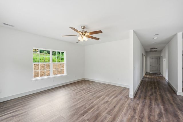 2602 S Dixie Hwy, Dalton, GA 30720