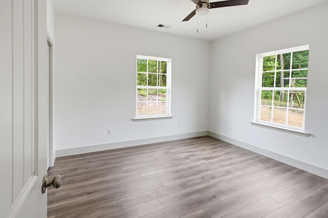 2602 S Dixie Hwy, Dalton, GA 30720
