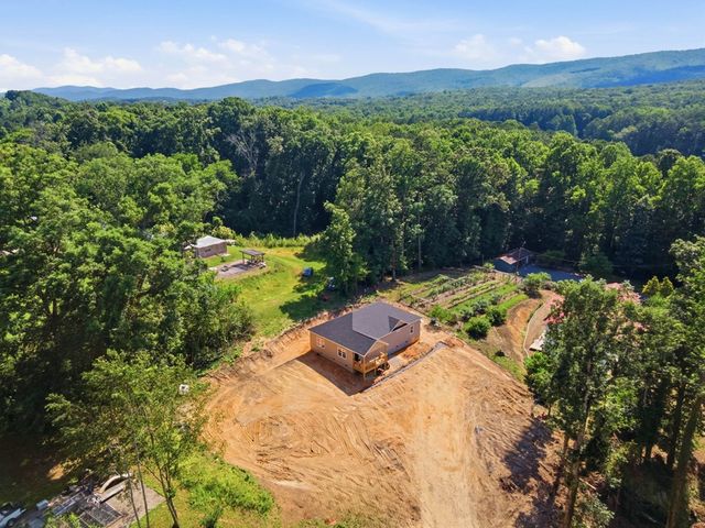 2602 S Dixie Hwy, Dalton, GA 30720