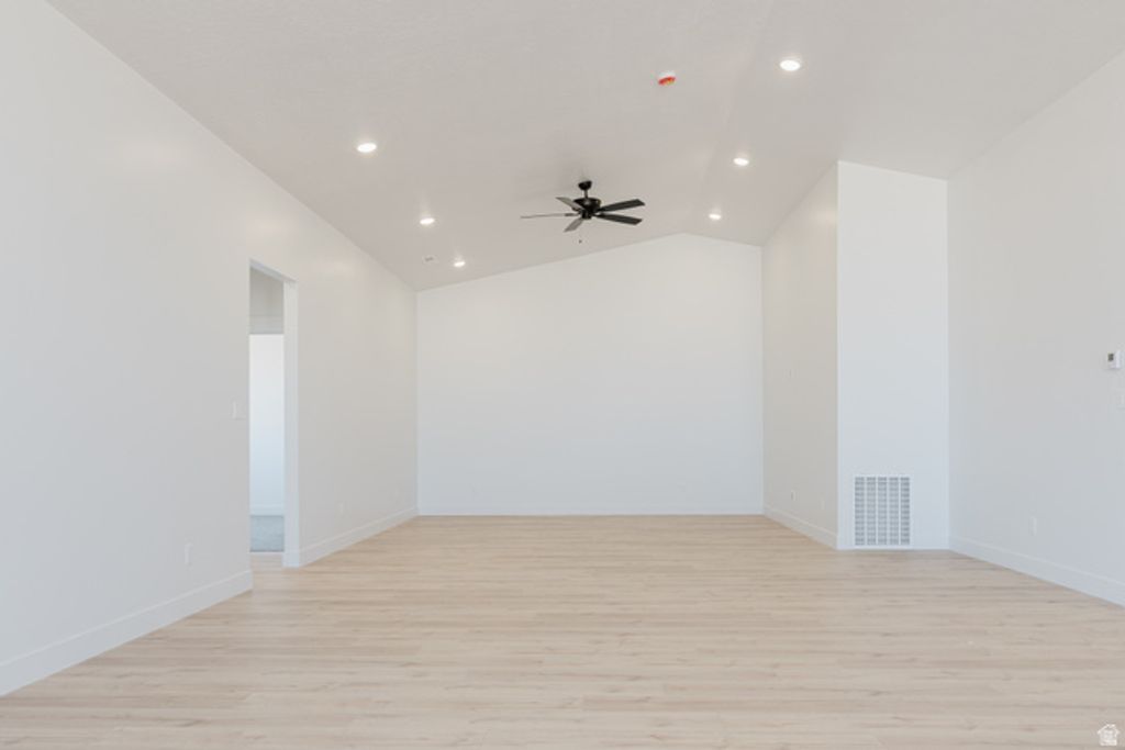 Image 13 of property listing at 1848 N GOLDEN EAGLE, Cedar City, UT 84721