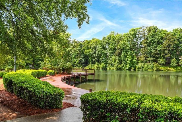 105 Leyland Court, Fayetteville, GA 30215