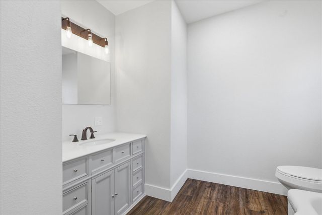 1105 Clouse Street, Mountain Grove, MO 65711