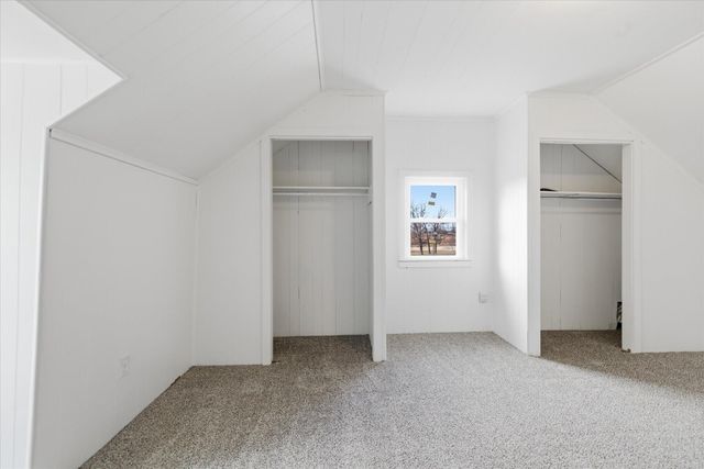 1105 Clouse Street, Mountain Grove, MO 65711