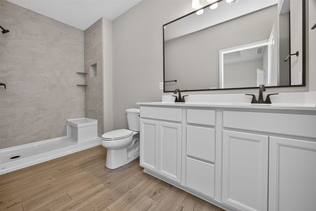 1612 Garland Avenue, Norwalk, IA 50211