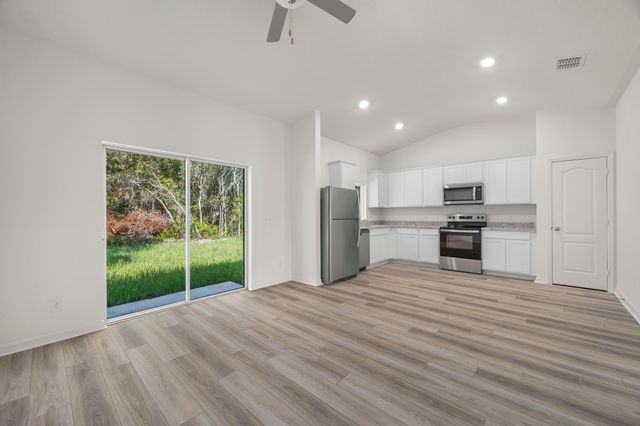5709 Sunset Boulevard, Fort Pierce, FL 34982