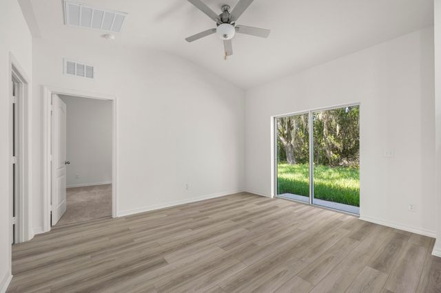 5709 Sunset Boulevard, Fort Pierce, FL 34982