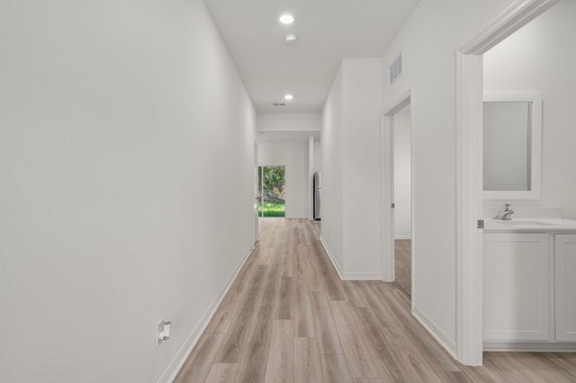 5709 Sunset Boulevard, Fort Pierce, FL 34982