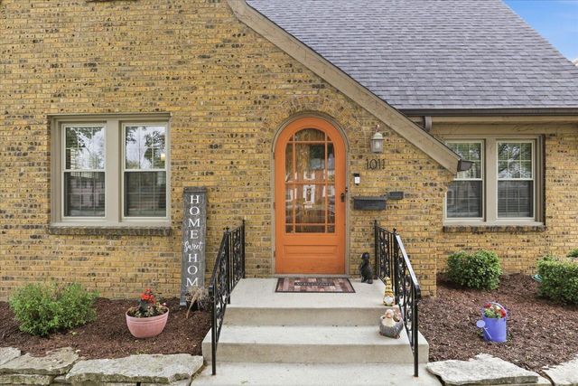 1011 Russet STREET, Racine, WI 53405