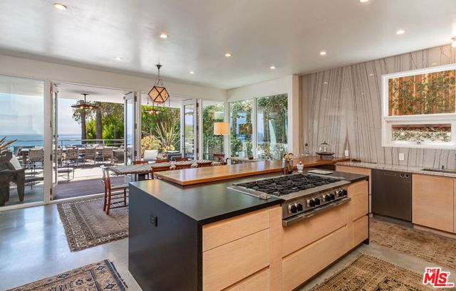 27428 Pacific Coast Highway, Malibu, CA 90265