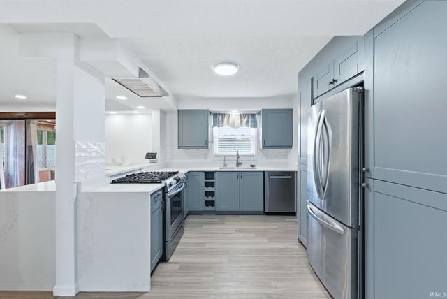 6609 Salge Drive, Fort Wayne, IN 46835