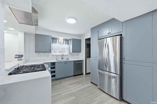 6609 Salge Drive, Fort Wayne, IN 46835