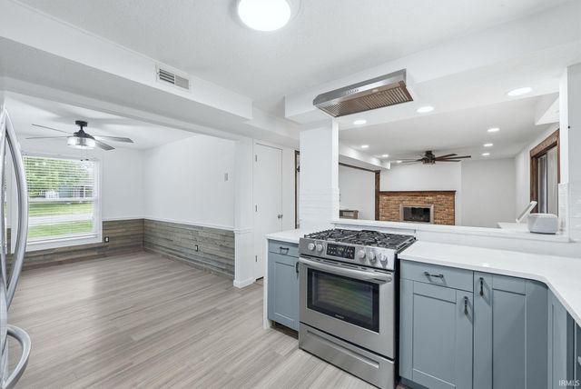 6609 Salge Drive, Fort Wayne, IN 46835