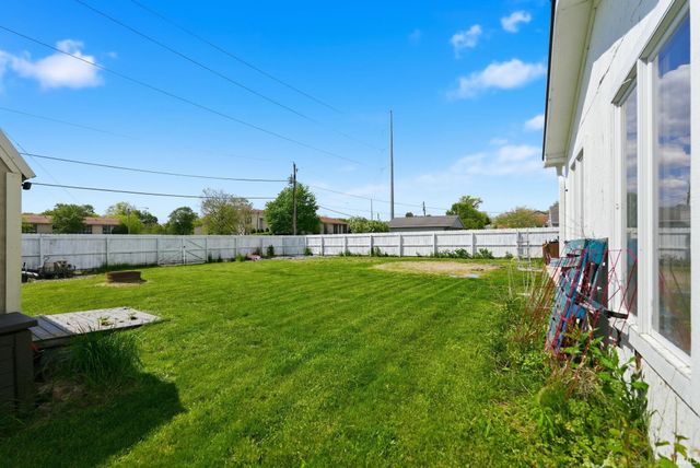 6609 Salge Drive, Fort Wayne, IN 46835