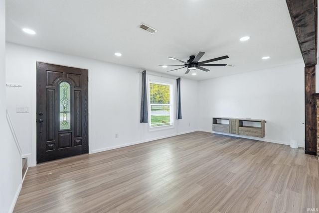 6609 Salge Drive, Fort Wayne, IN 46835