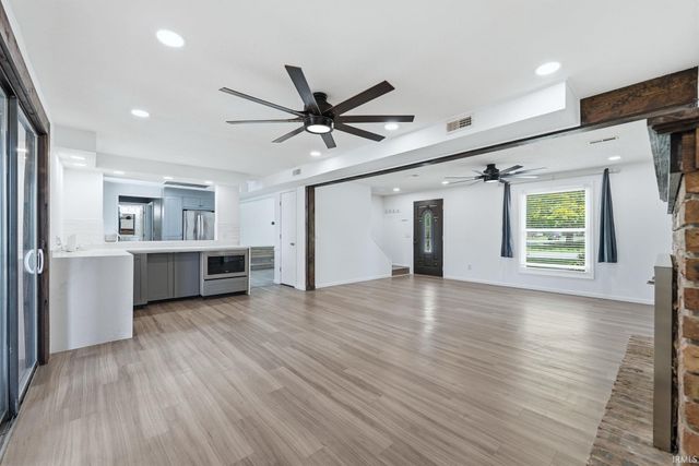 6609 Salge Drive, Fort Wayne, IN 46835