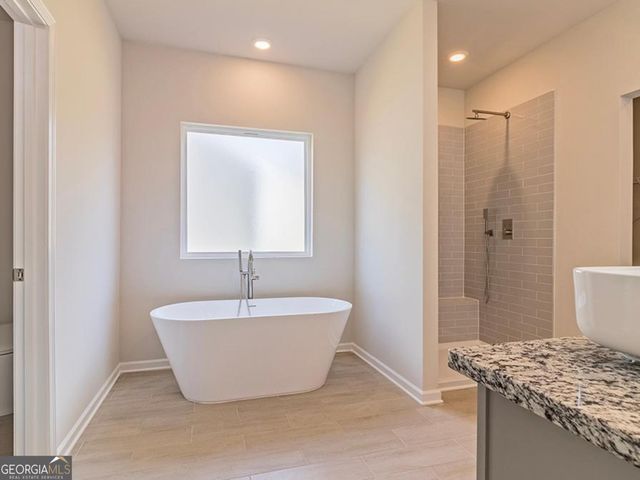 648 Encore Drive 84, Perry, GA 31069