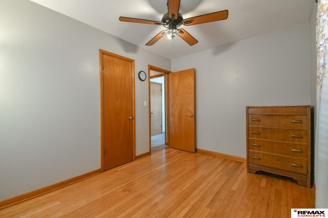 4221 N 11 Street, Lincoln, NE 68521