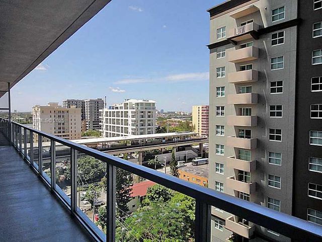 1111 SW 1st Ave 1123N, Miami, FL 33130