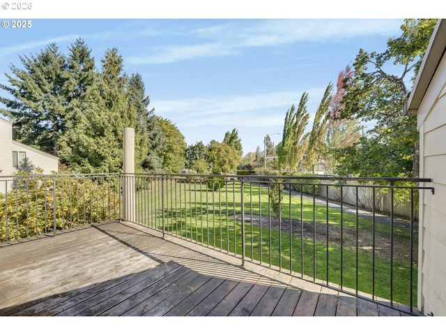 11656 Sw BOONES BEND Dr 11656, Beaverton, OR 97008