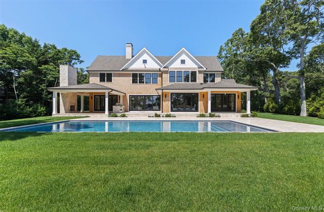1775 Point Pleasant Road, Mattituck, NY 11952