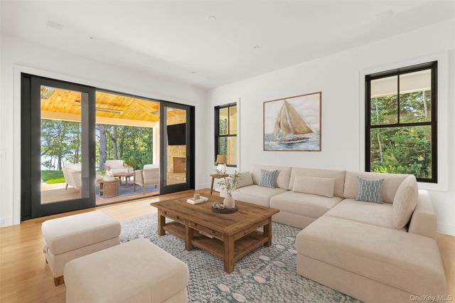 1775 Point Pleasant Road, Mattituck, NY 11952
