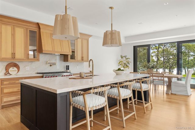 1775 Point Pleasant Road, Mattituck, NY 11952