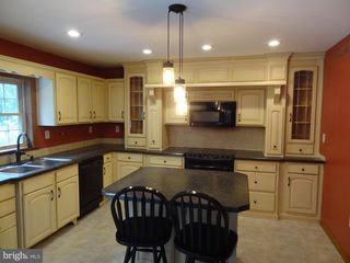 64 BOHUNDY RD, Orwigsburg, PA 17961